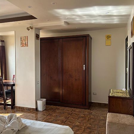 Nazlet el-Sîsi Isis Guest House מראה חיצוני תמונה
