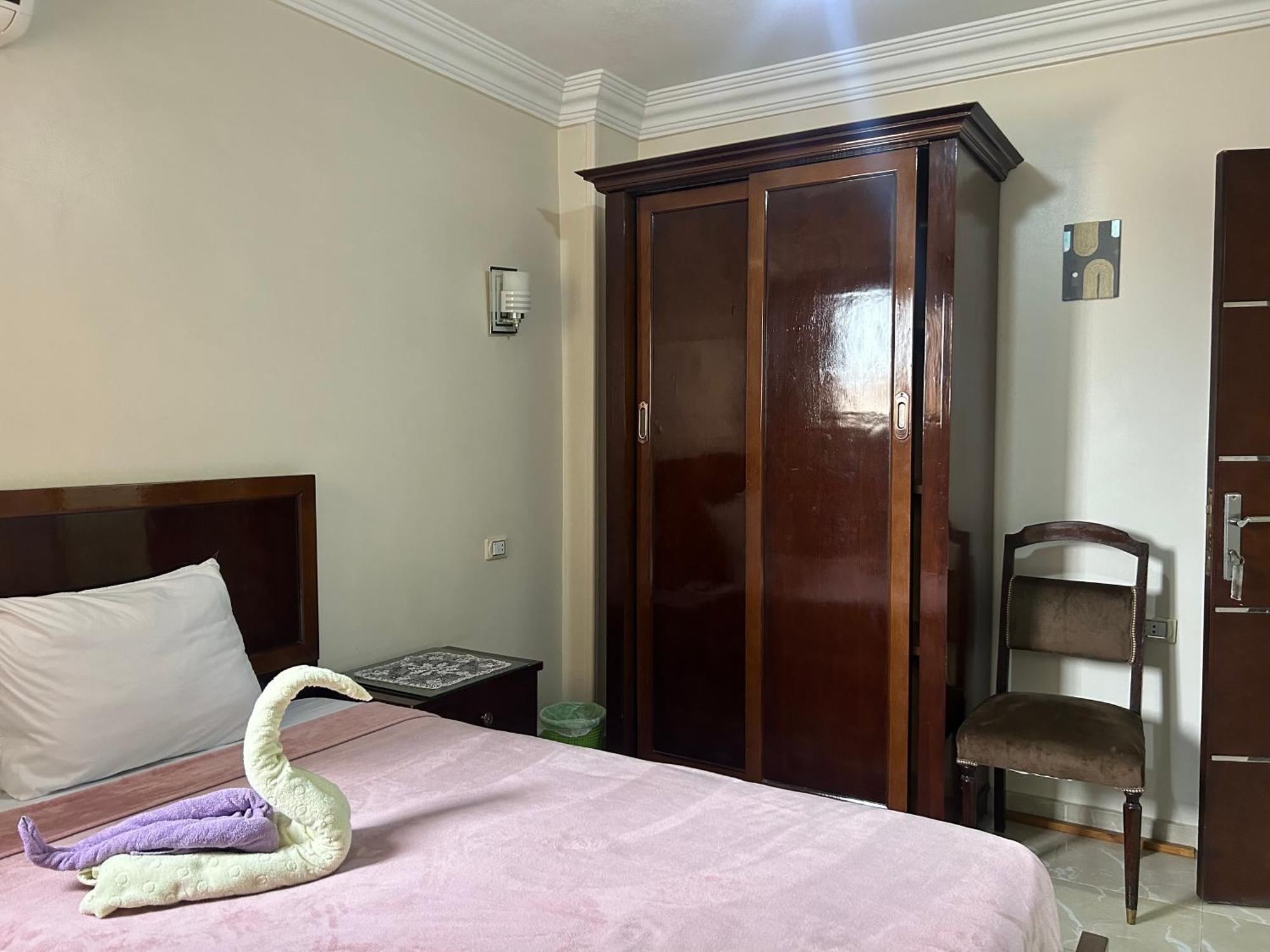 Nazlet el-Sîsi Isis Guest House מראה חיצוני תמונה